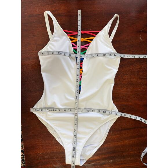 Bleu Rod Beattie One Piece Swimsuit Size 10 Plunge V-Neck White Colorful Rainbow - Picture 7 of 9